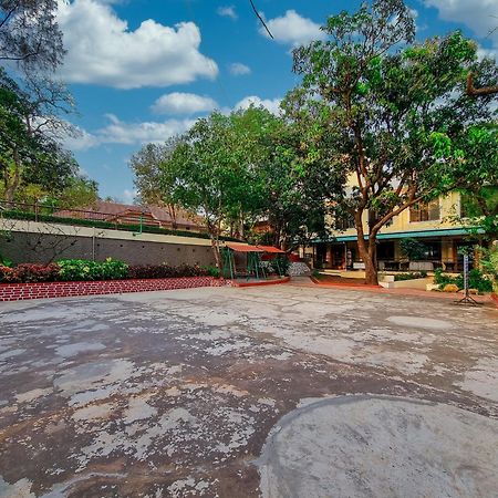 Zaras Resort Khandala Lonavala Buitenkant foto