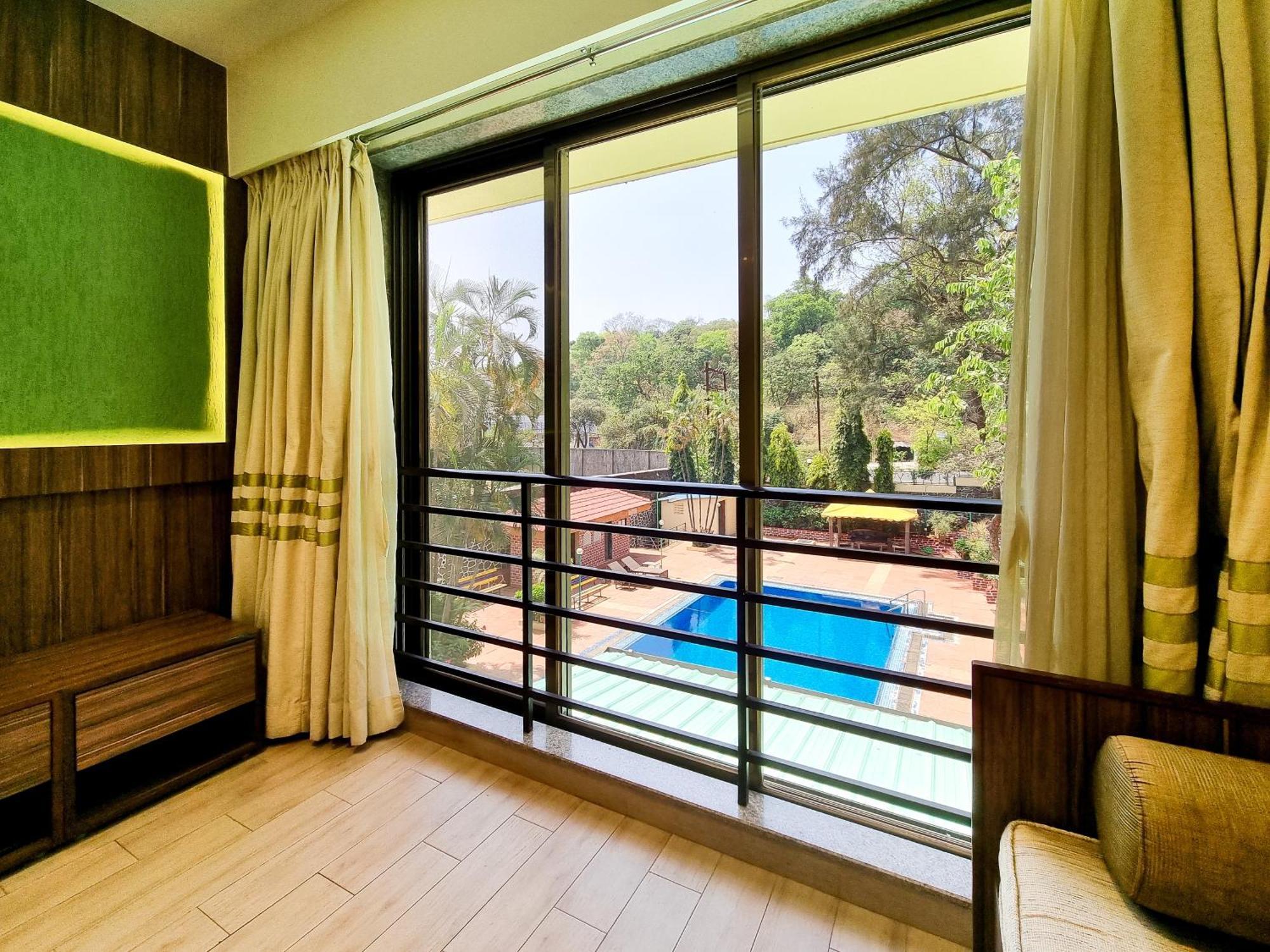 Zaras Resort Khandala Lonavala Buitenkant foto